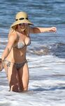 Hilary Duff Paparazzi Bikini Beach Set Leaked